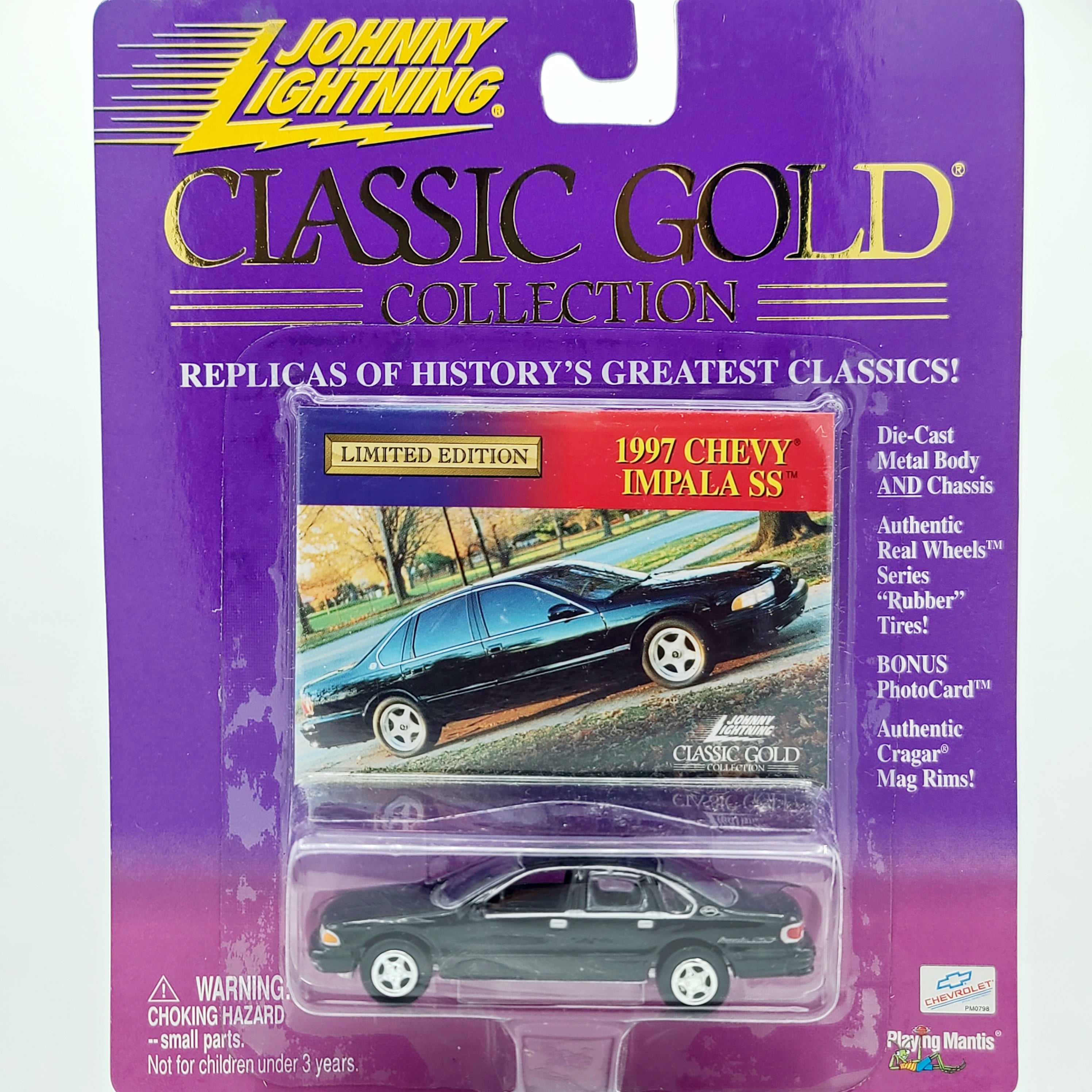 Johnny Lightning '97 Chevrolet Impala SS - 1:64 (2000 Classic Gold)